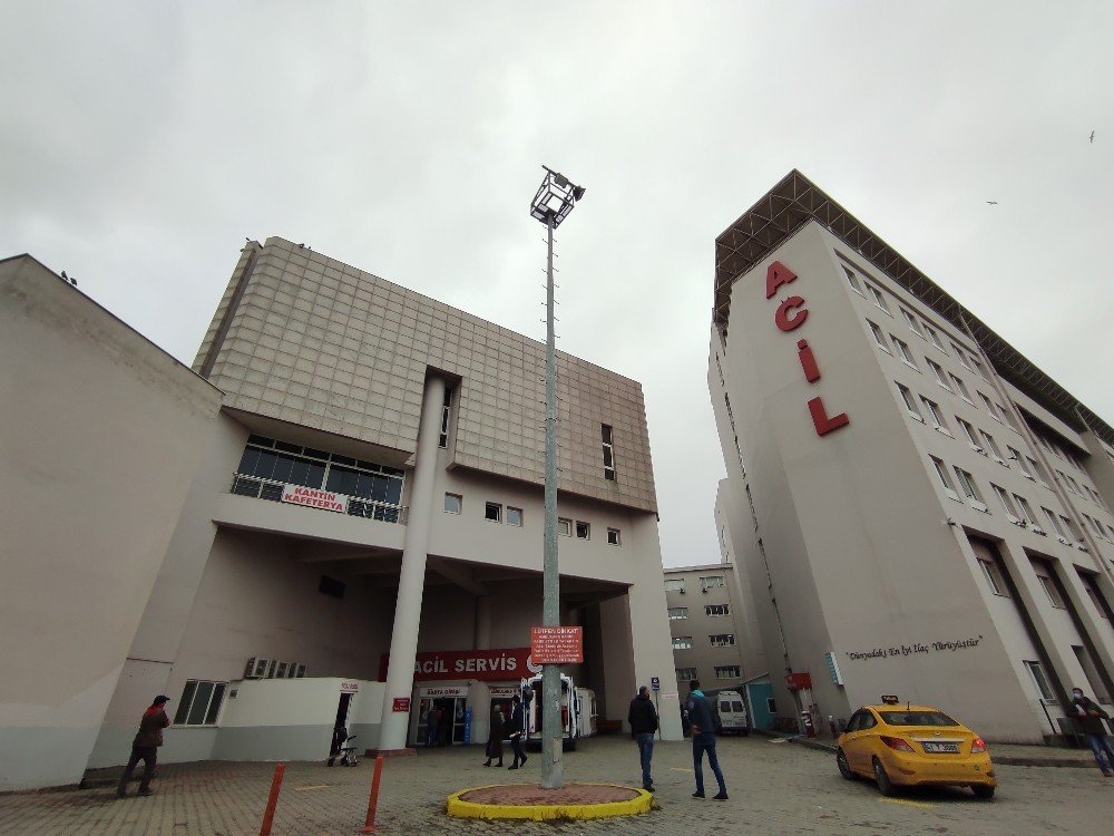 Ekmek Tandırına Düştü, Yakınları Gözyaşlarına Boğuldu