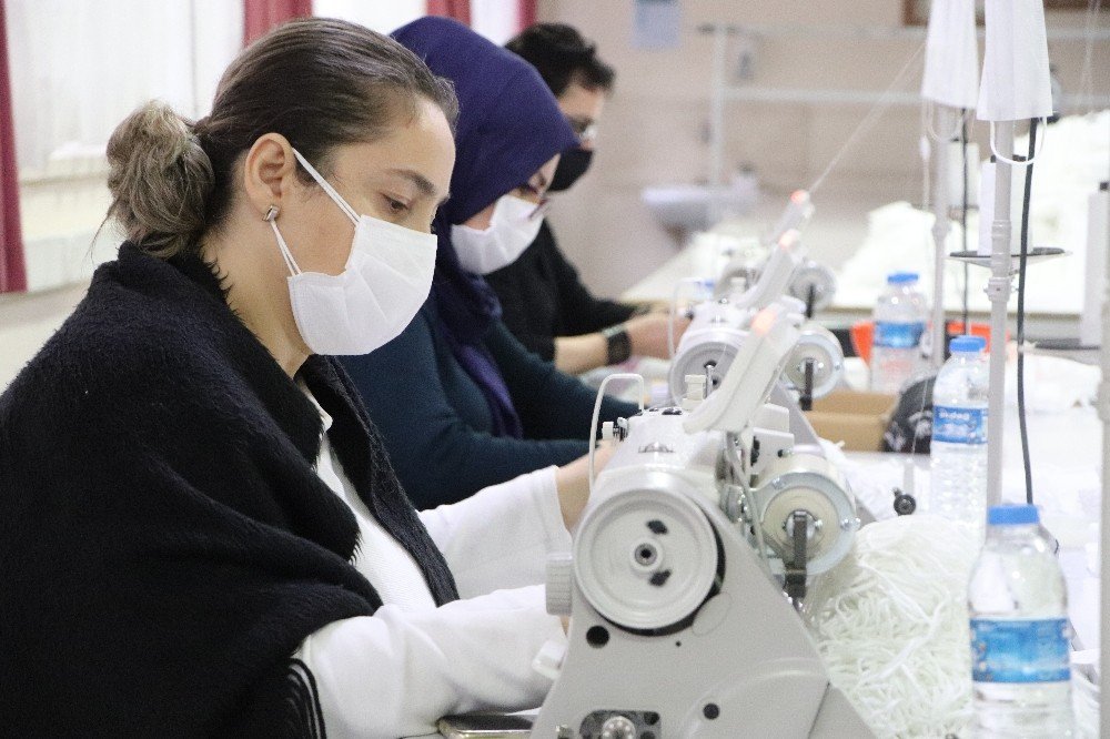 Samsun’da Lise 1,5 Milyon Maskeye Ulaştı, Bakanlık Özel Teşekkür Etti