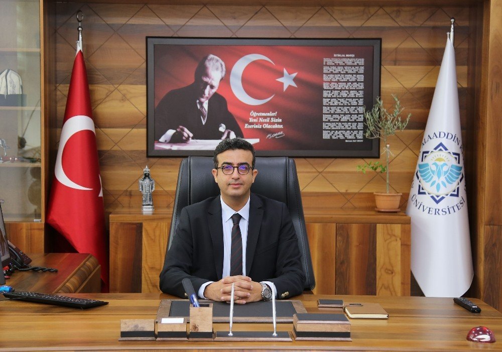 Alkü’ye Türk Dili Ve Kültürüne Hizmet Ve Yayın Ödülü