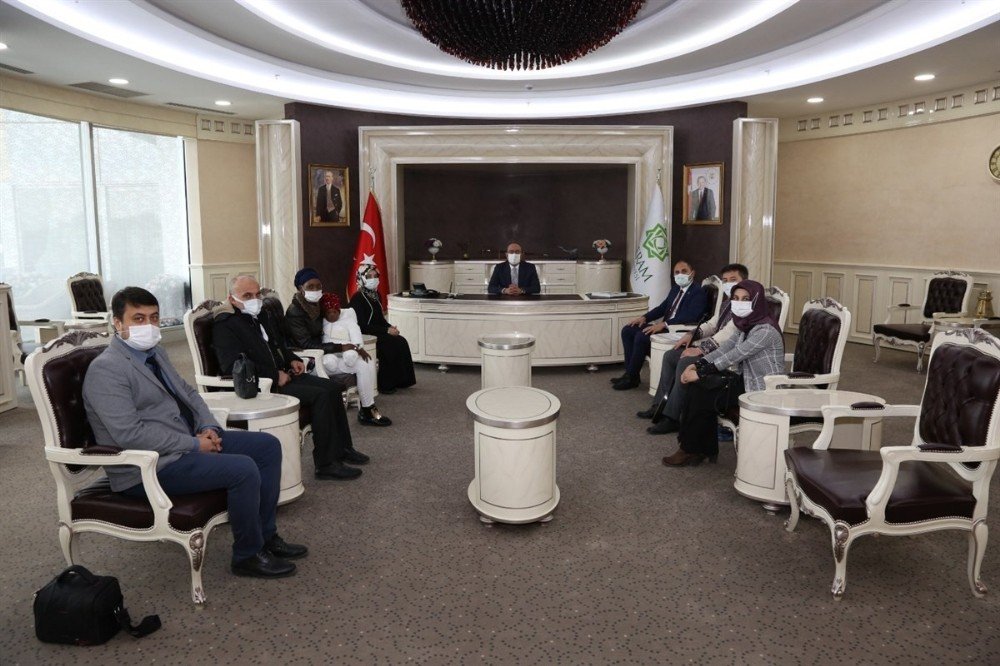 Göç İdaresinden Belediyelere Göçmenler Günü Ziyareti