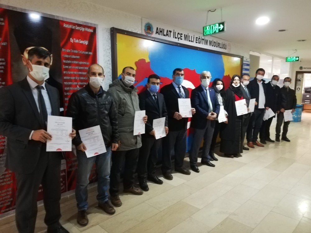 Ahlat’taki Okullara ‘okulumuz Temiz’ Belgesi