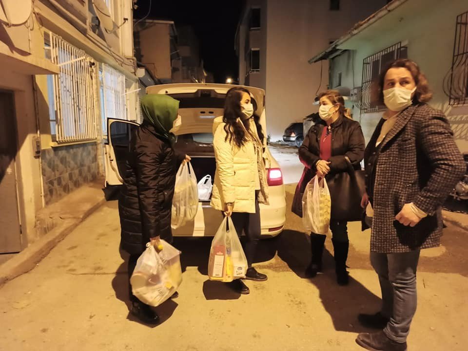 İhtiyaç Sahibi 80 Aileye Yardım Eli Uzatıldı