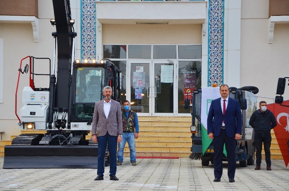 İznik’te Hizmet Kalitesi Yeni Araçlarla Artıyor