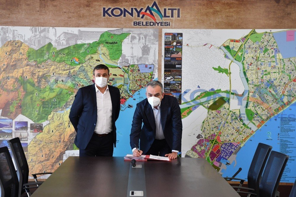 Konyaaltı Belediyesinde Asgari Ücret 3 Bin 200 Lira Oldu