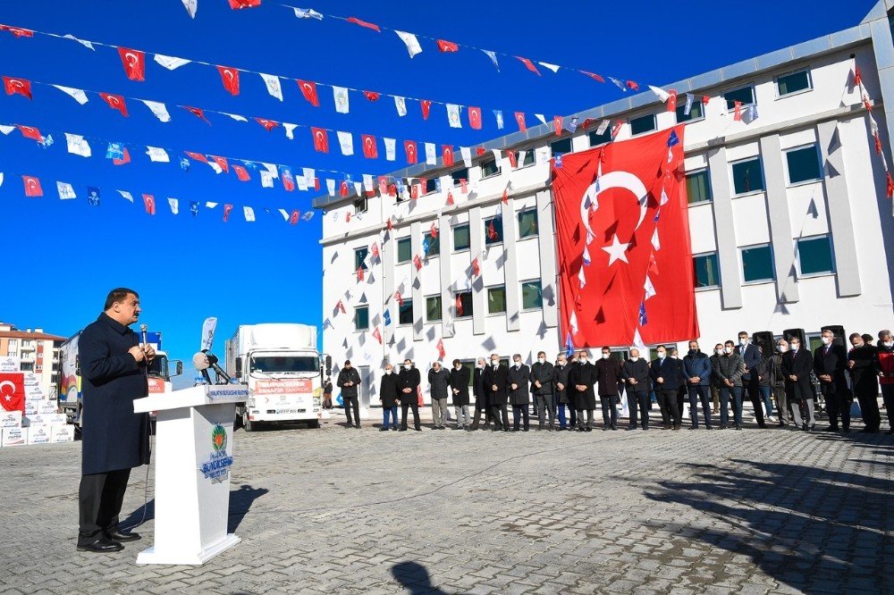 Malatya’da 3 Bin Esnafa Gıda Yardımı