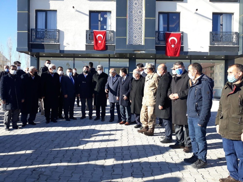 Vali Bilmez’den Çaldıran Ziyareti