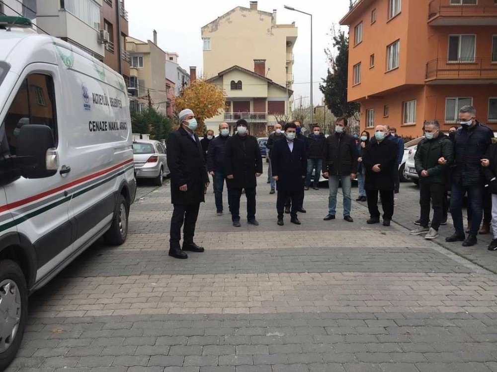 Balıkesir’de Bir Sağlık Çalışanı Daha Virüse Yenildi