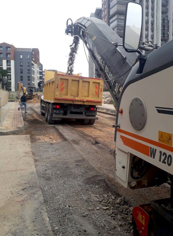 Bozulan Yollara Anında Müdahale