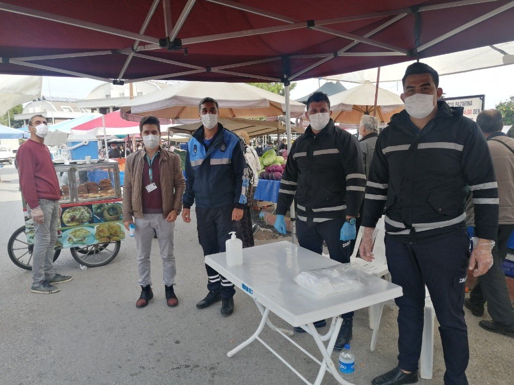 Kemer’de Zabıtadan Pazar Yer Denetimi