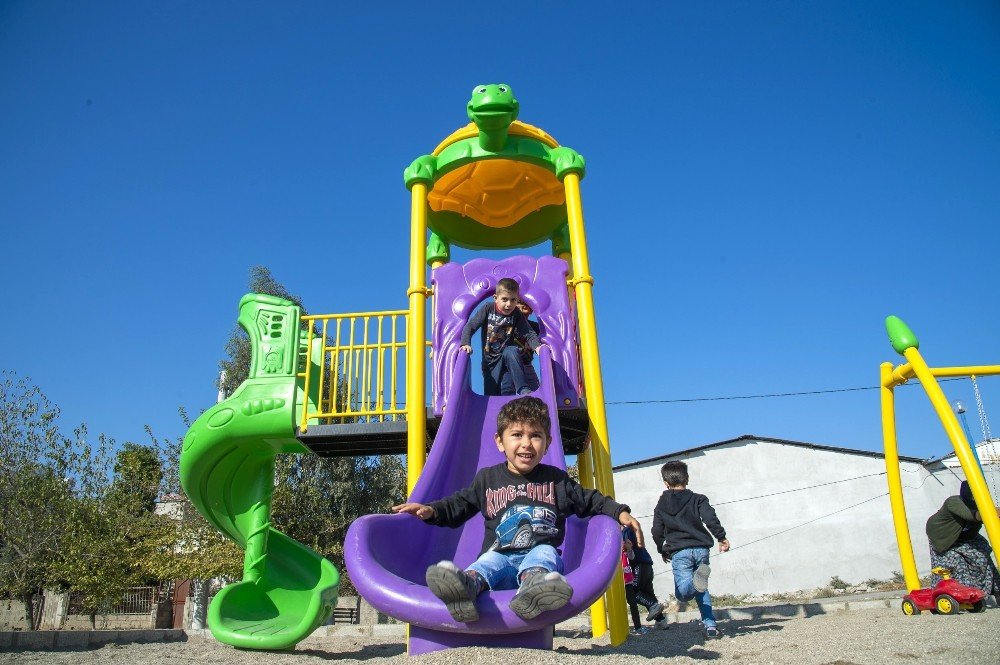 Mersin’de 13 İlçede 50 Noktaya Oyun Parkı