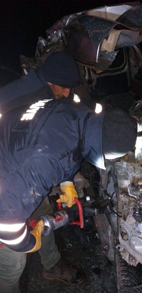 Ağrı’da Trafik Kazası: 1 Ölü, 1 Yaralı