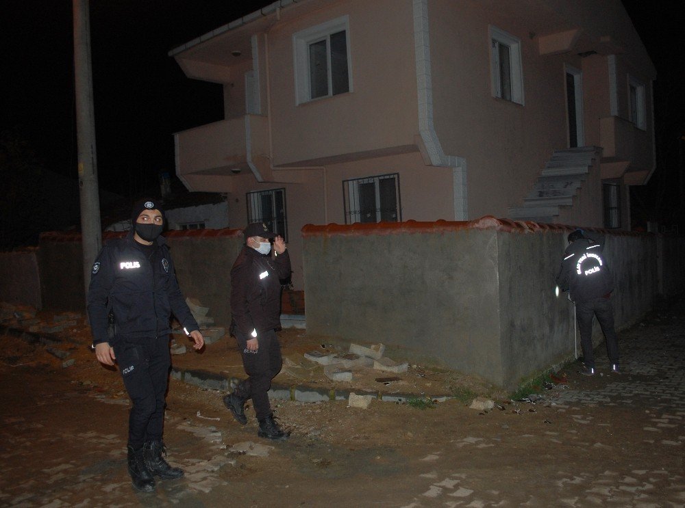 Kısıtlamayı Delen 2’si Çocuk 3 Kişi Hırsızlıktan Gözaltına Alındı