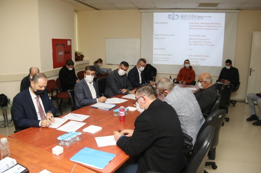 Pişmaniyeciler Meydanı’ndaki Dükkanlar İhaleye Çıktı