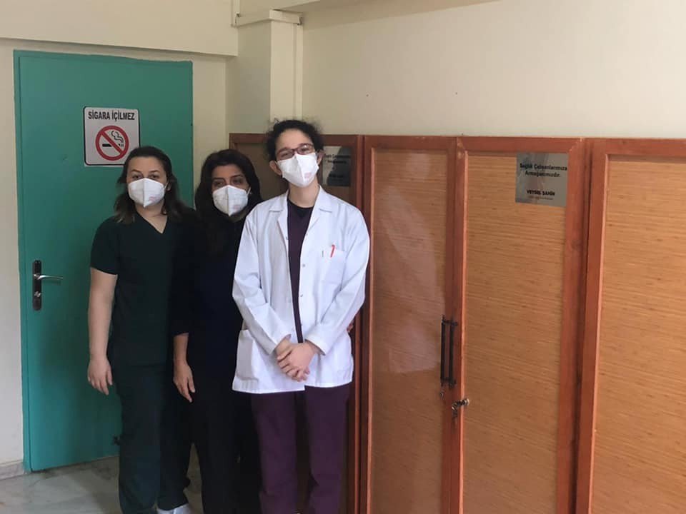 Başkan Şahin, Sağlık Personelinin Yanında