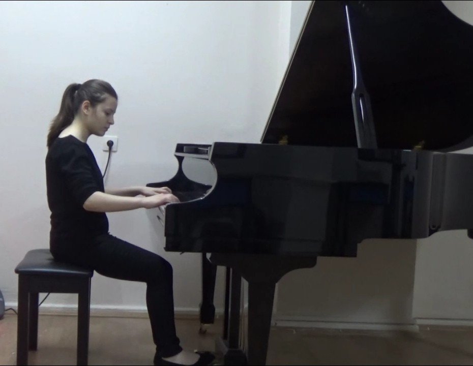 Adü Devlet Konservatuvarı Öğrencisi Uluslararası Yarışmada İkinci Oldu