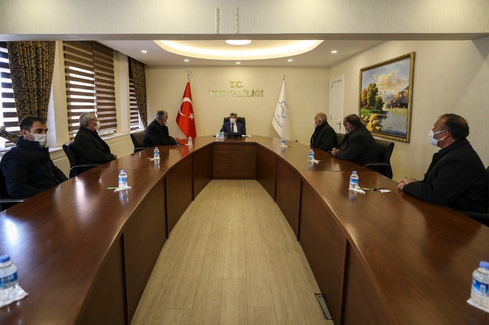 Vali Bilmez, Muhtarların Sorunlarını Dinledi