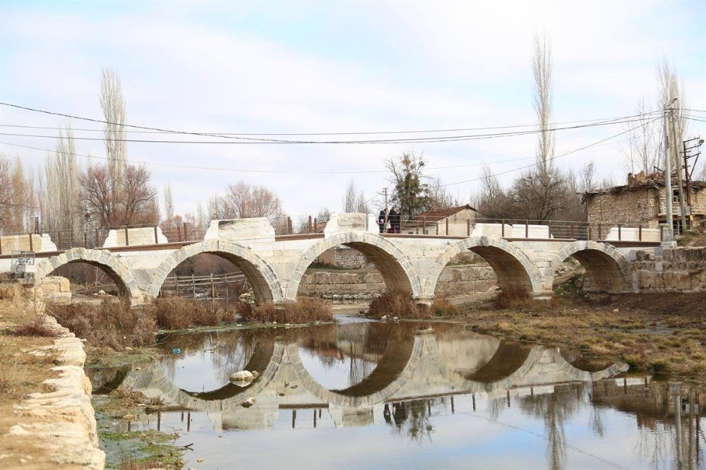 Aizanoi Antik Kenti’nde Çalışmalar Hızlandırıldı