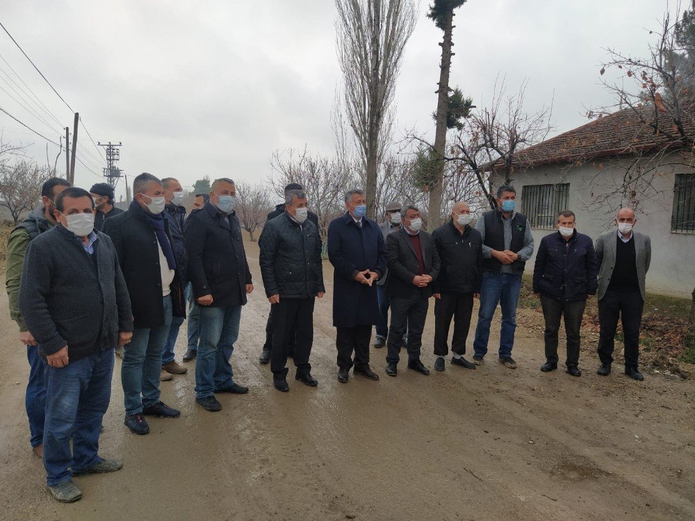 Malatya Büyükşehir, 2 Mahallenin Yol Çalışmalarını Tamamladı