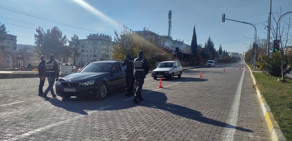 Besni’de Sokağa Çıkma Kısıtlaması Uygulaması