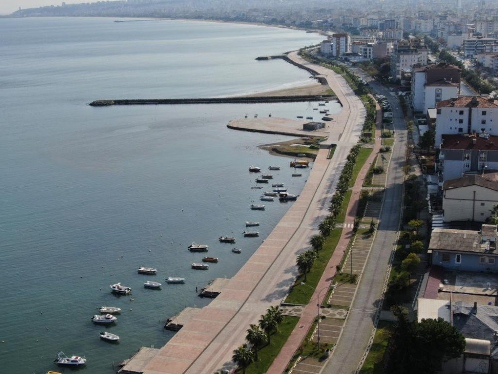 Vali Dağlı: “kısıtlamada Olduğu Gibi Diğer Günlerde De Evde Kalmayı Sürdürelim”