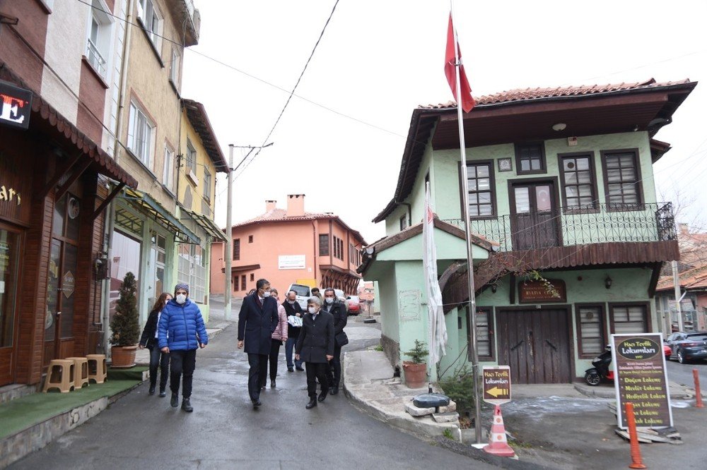 "tarihi Zenginliğimiz Şehrimize Hareket Katmalı"
