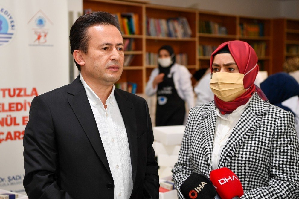 Tuzla’da Korona Virüs Sürecinde İhtiyaç Sahibi Kadınlara İş İmkânı