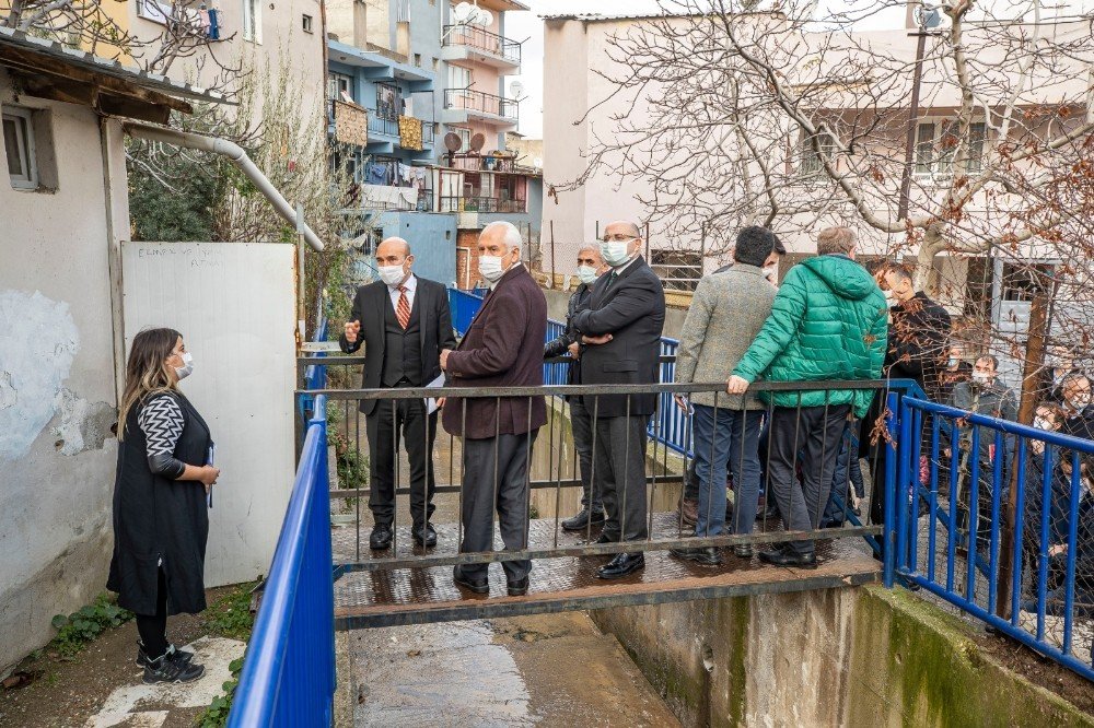 Başkan Soyer’den İzmir Sokaklarında İnceleme