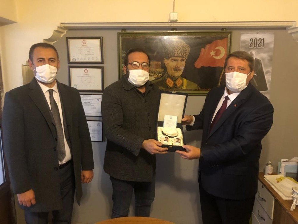 Muhtarlık İşleri’nden Gördes’e Yeni Yıl Ziyareti