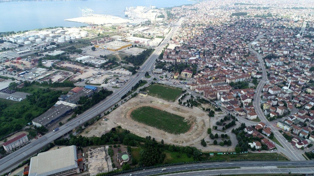Kocaeli’ye 750 Futbol Sahası Büyüklüğünde Millet Bahçesi