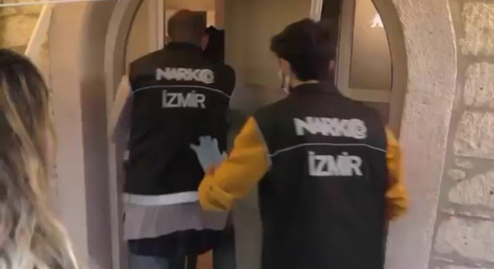 İzmir’de Yılbaşı Öncesi Uyuşturucu Operasyonu