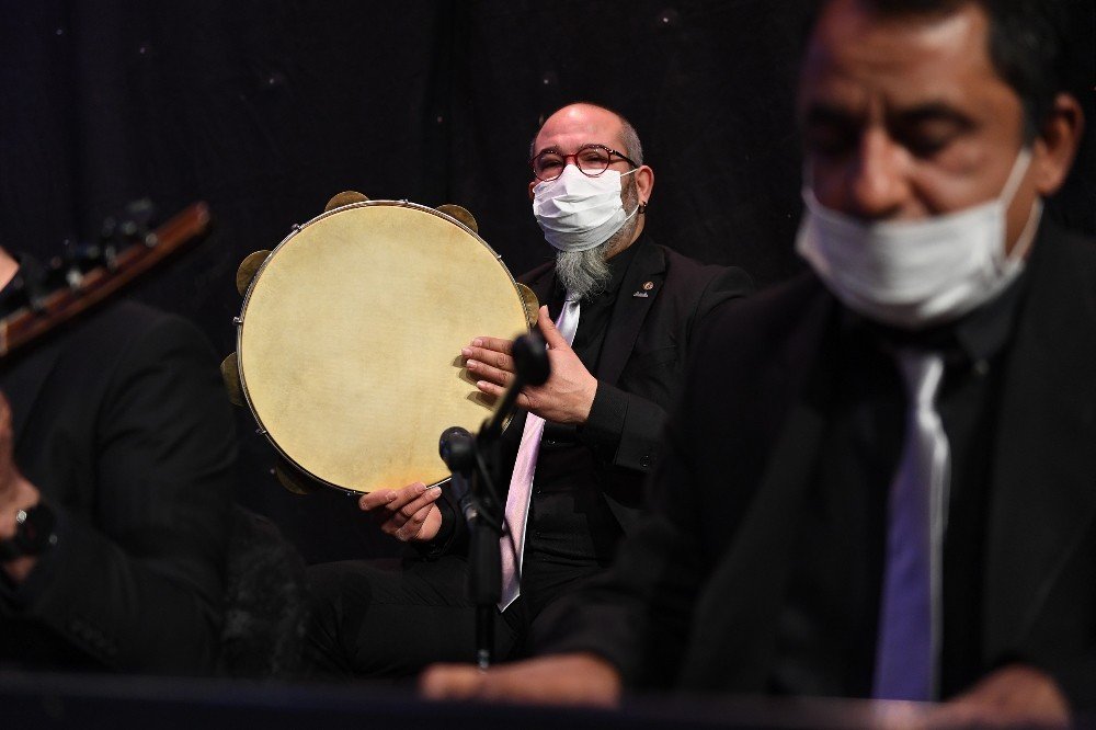 Mersin Büyükşehir Belediyesi, Yeni Yıl Konserleriyle Evlere Konuk Oluyor