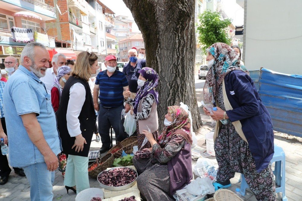 İzmit Çarşısı’na Başvuru Yağmuru