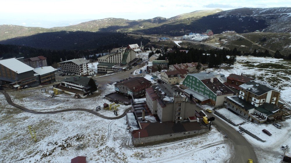 Uludağ Yeni Yıla Karsız Ve Sessiz Girecek