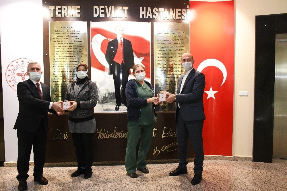 Başkan Kılıç’tan Sağlıkçılara Yeni Yıl Sürprizi
