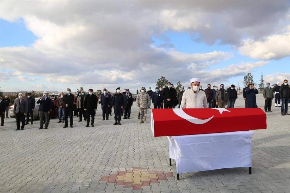 Kore Gazisi Ali Kıran Son Yolculuğuna Uğurlandı