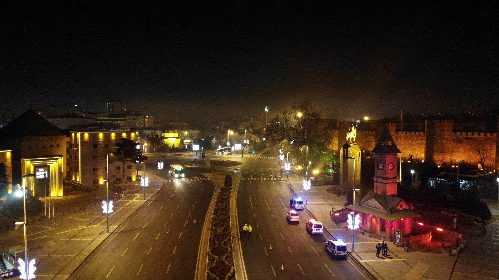 Kayseri Yeni Yıla Sessiz Girdi