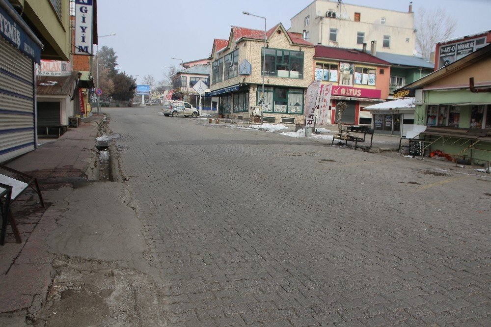 Varto’da Kısıtlama Sessizliği