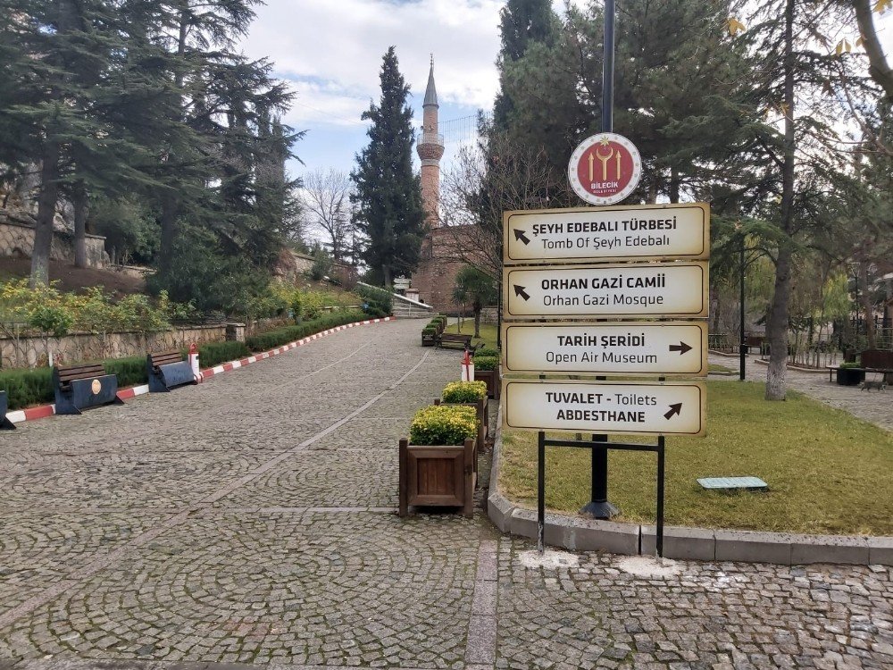 Şeyh Edebali Türbesi Bölgesi Sessizliğe Büründü