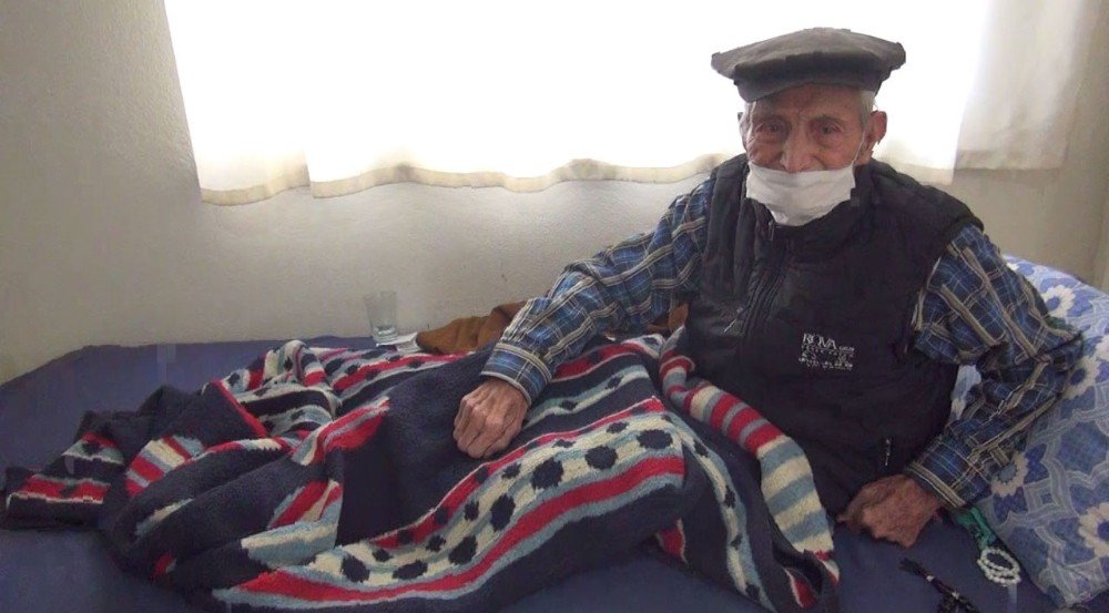 111 Yaşındaki Ali Rıza Dededen Korona Uyarısı