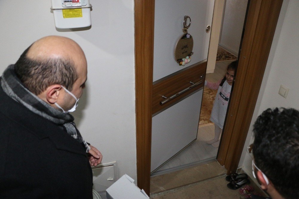 Küçük Zeynep’e Başkan Orhan Sürprizi