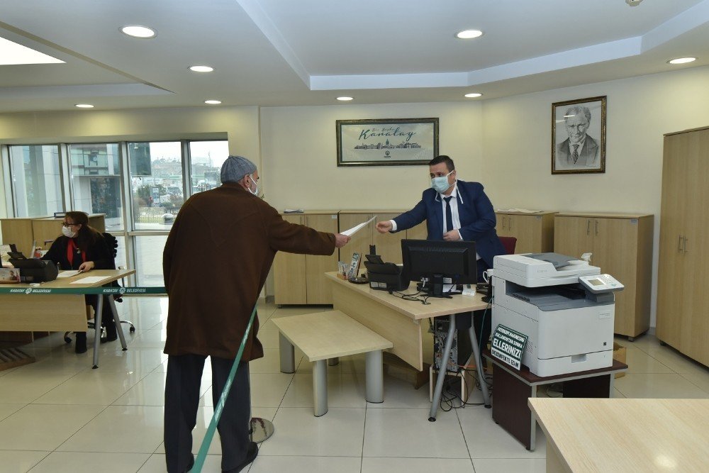 Karatay Belediyesi Hizmet Masası’na 2020’de 37 Bin 700 Başvuru Yapıldı