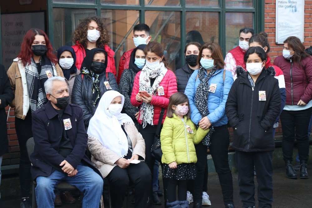 Madencinin Düğün Yaptığı Madene Cenazesi Geldi