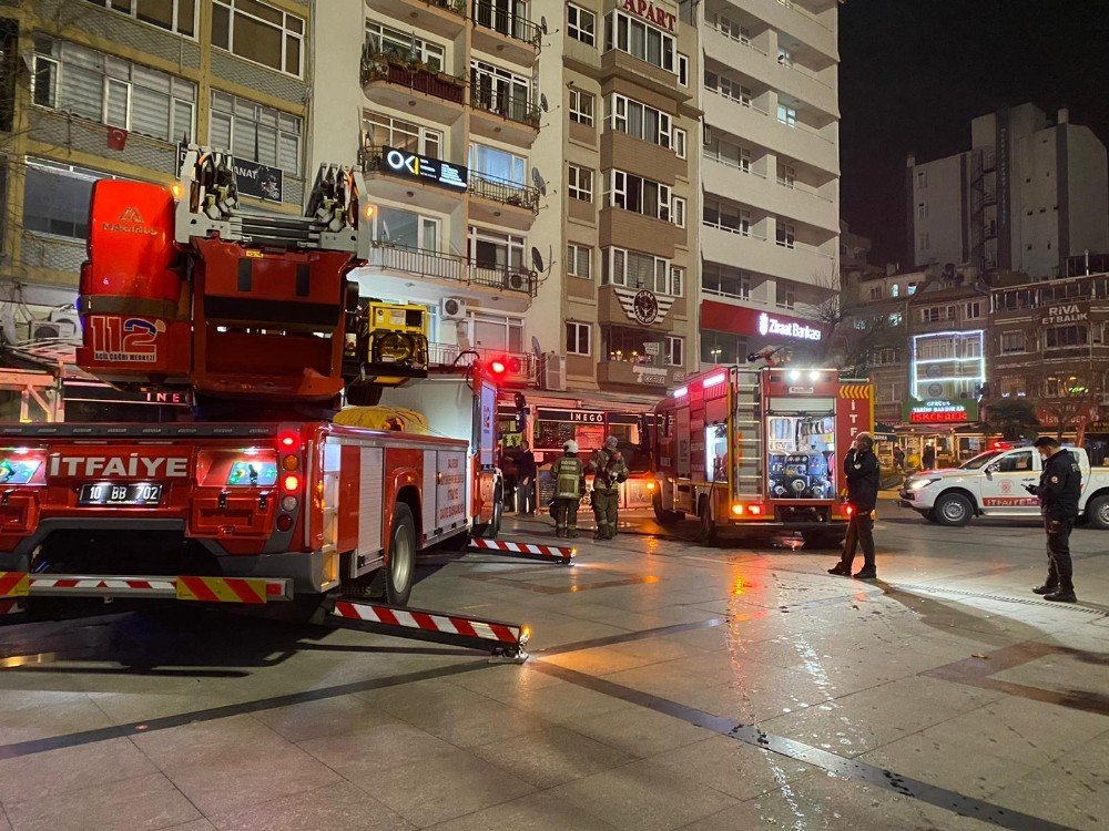 Kızgın Yağlar Yangın Çıkarttı