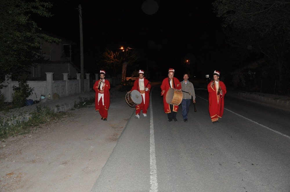 Kısıtlama Günlerinde Mehter Takımı’ndan Vatandaşlara Moral Desteği