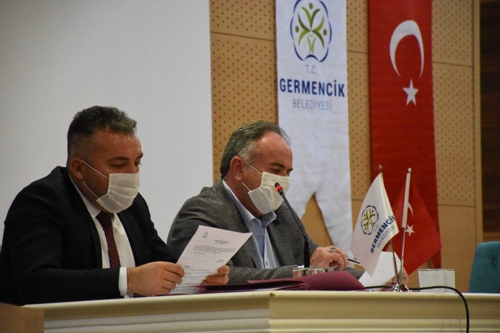 Germencik Belediye Meclisi’nden Esnaf Ve Sanatkara Jest