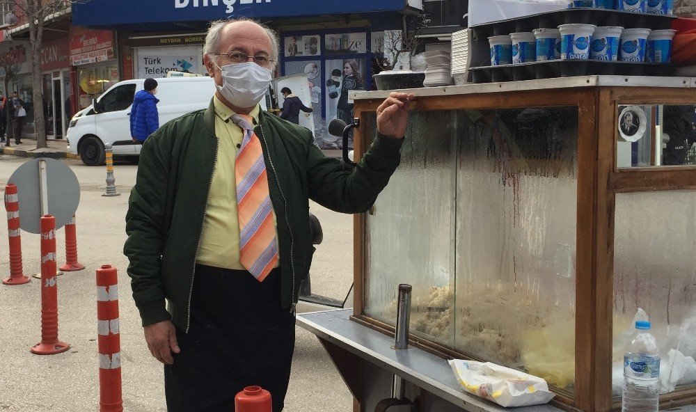 Pandemi Sebebiyle İşini Kaybetti, Şimdi Marka Olma Yolunda İlerliyor