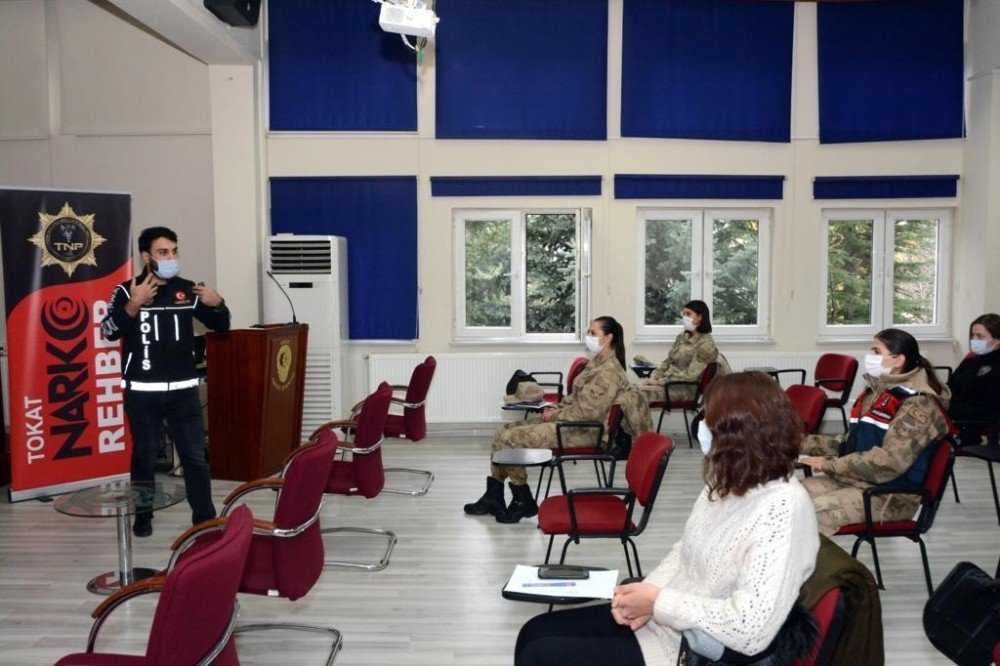 Tokat’ta, Anne Ve Anne Adaylarına Madde Bağımlılığı Eğitimi