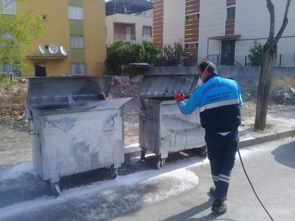 Yunusemre’de Dezenfekte Çalışmaları Sürüyor