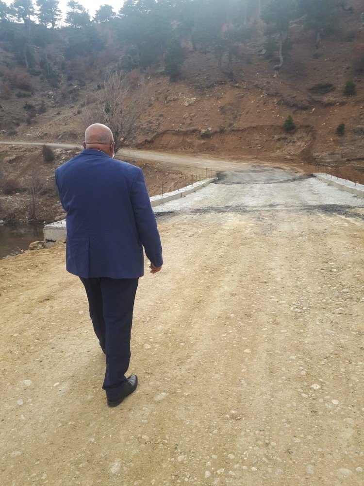 Çataloluk Avlağa Arasındaki Bağlantı Köprüsü Tamamlandı