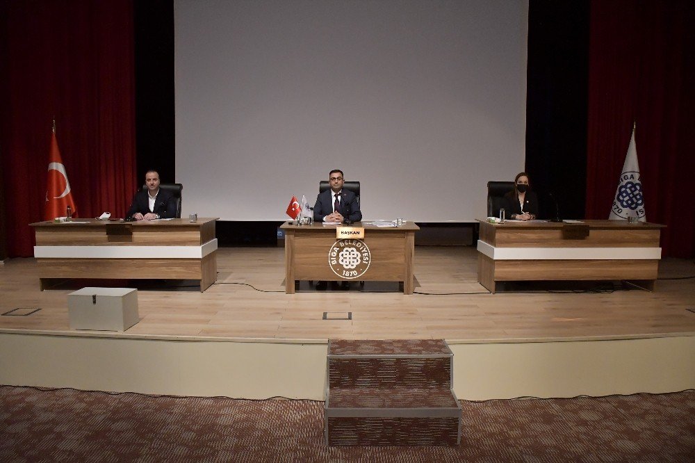 Biga Belediyesi’nin 2021 Yılının İlk Meclis Toplantısı Gerçekleştirildi
